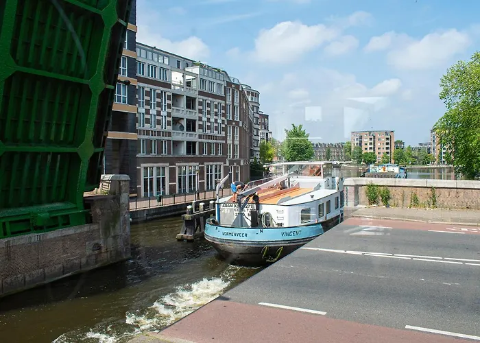 Sweets - Hallbrug Apartamento *